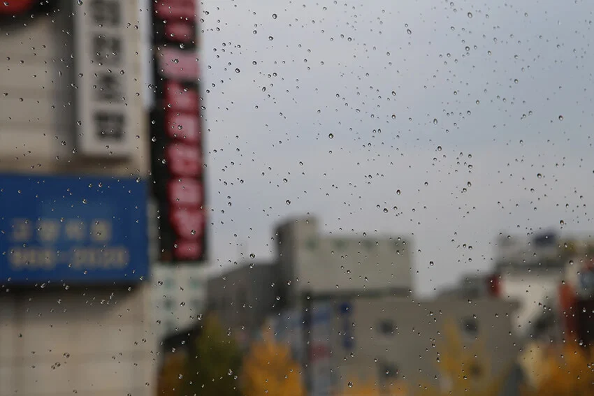 Reach and Wash Window Cleaning Method